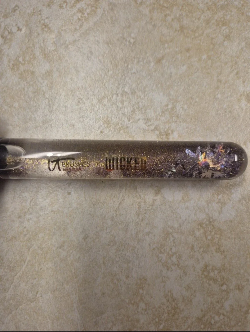 It Cosmetics X Wicked Limited Edition Elphaba & Galinda Foundation Brushes
